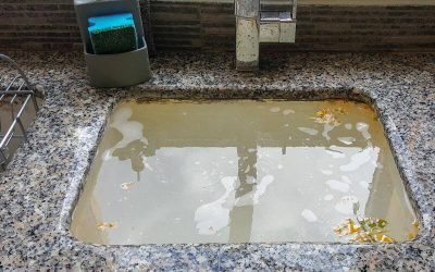 Using Vinegar and Baking Soda to Unclog a Drain