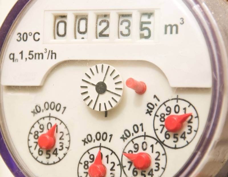 A picture of a residential water meter